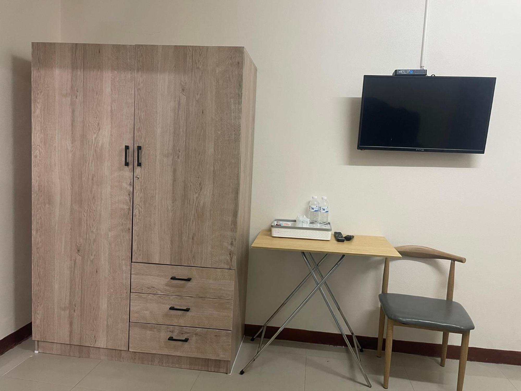 2B Cozy Hostel ตรัง Εξωτερικό φωτογραφία
