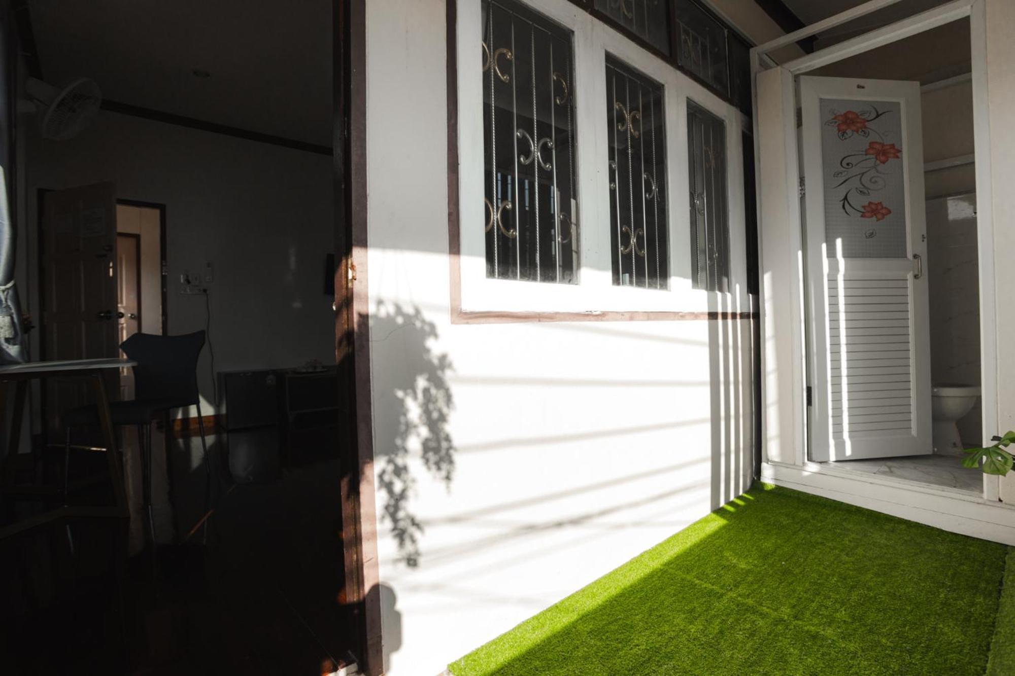 2B Cozy Hostel ตรัง Εξωτερικό φωτογραφία