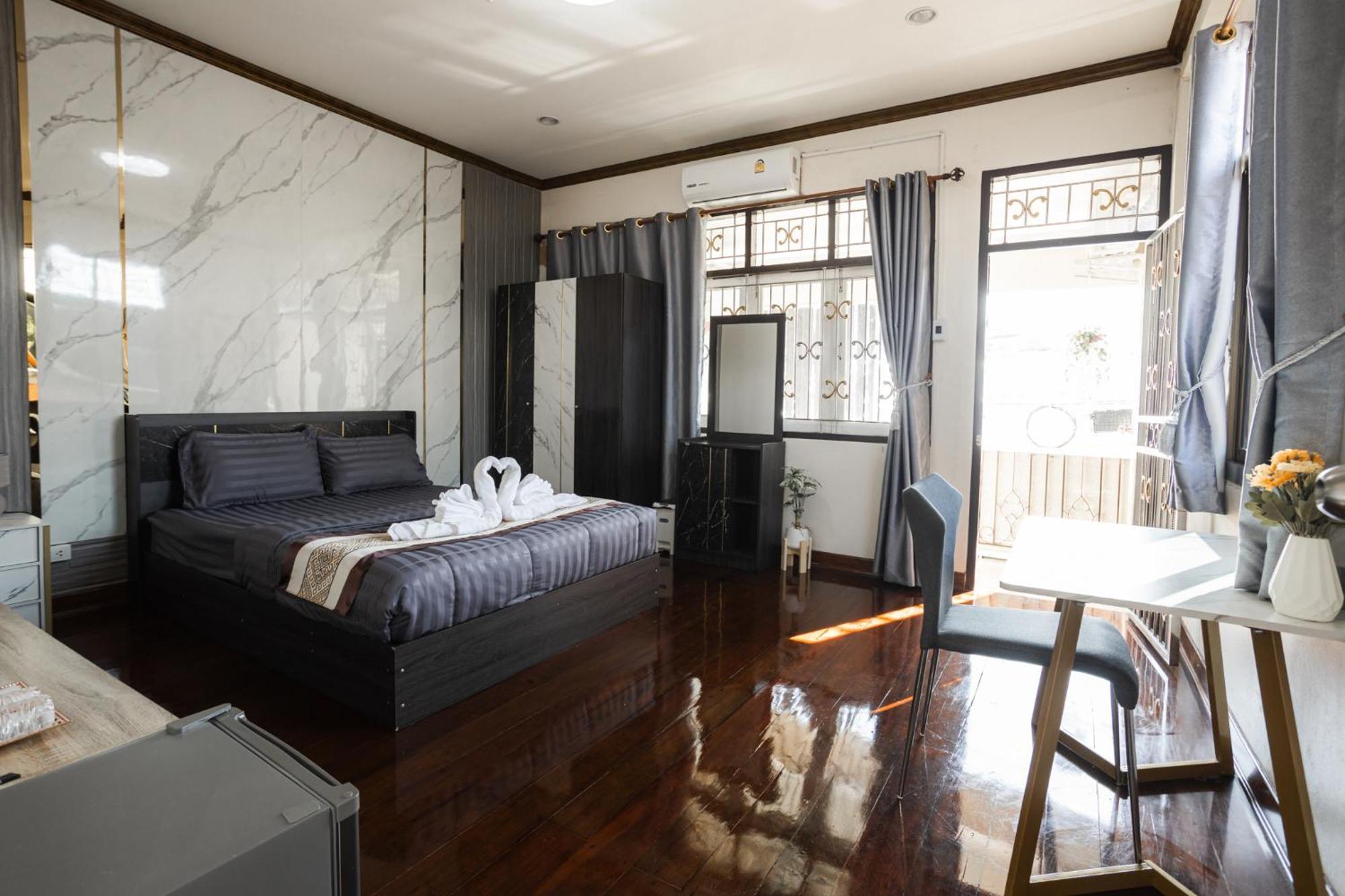 2B Cozy Hostel ตรัง Εξωτερικό φωτογραφία