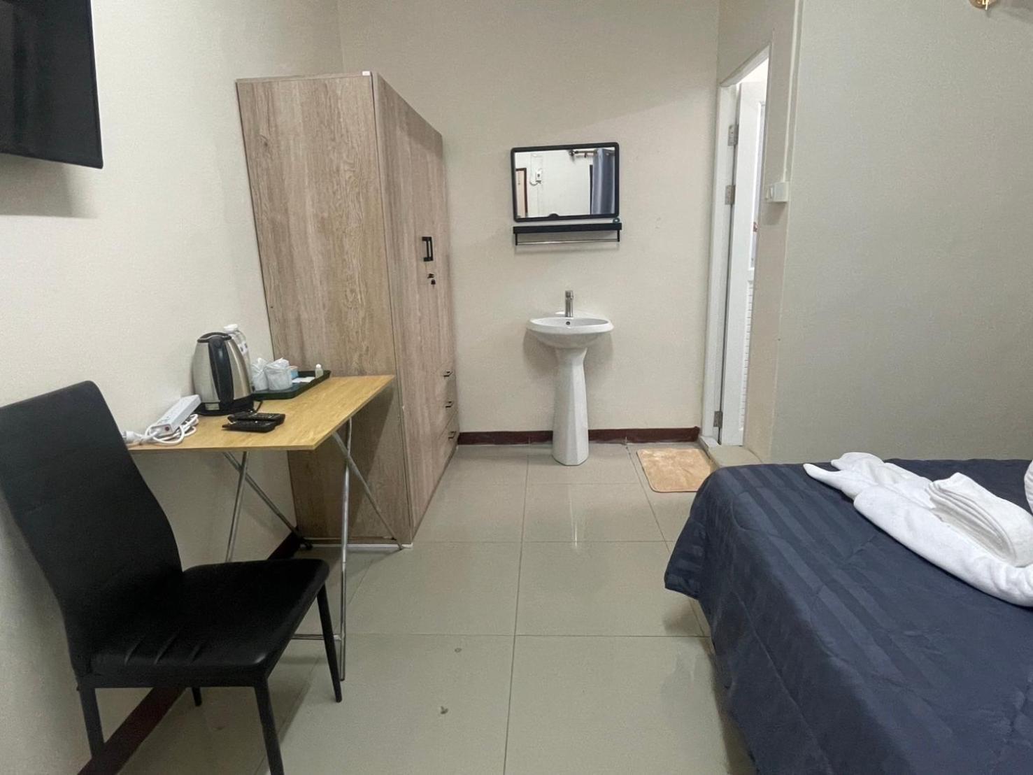 2B Cozy Hostel ตรัง Εξωτερικό φωτογραφία