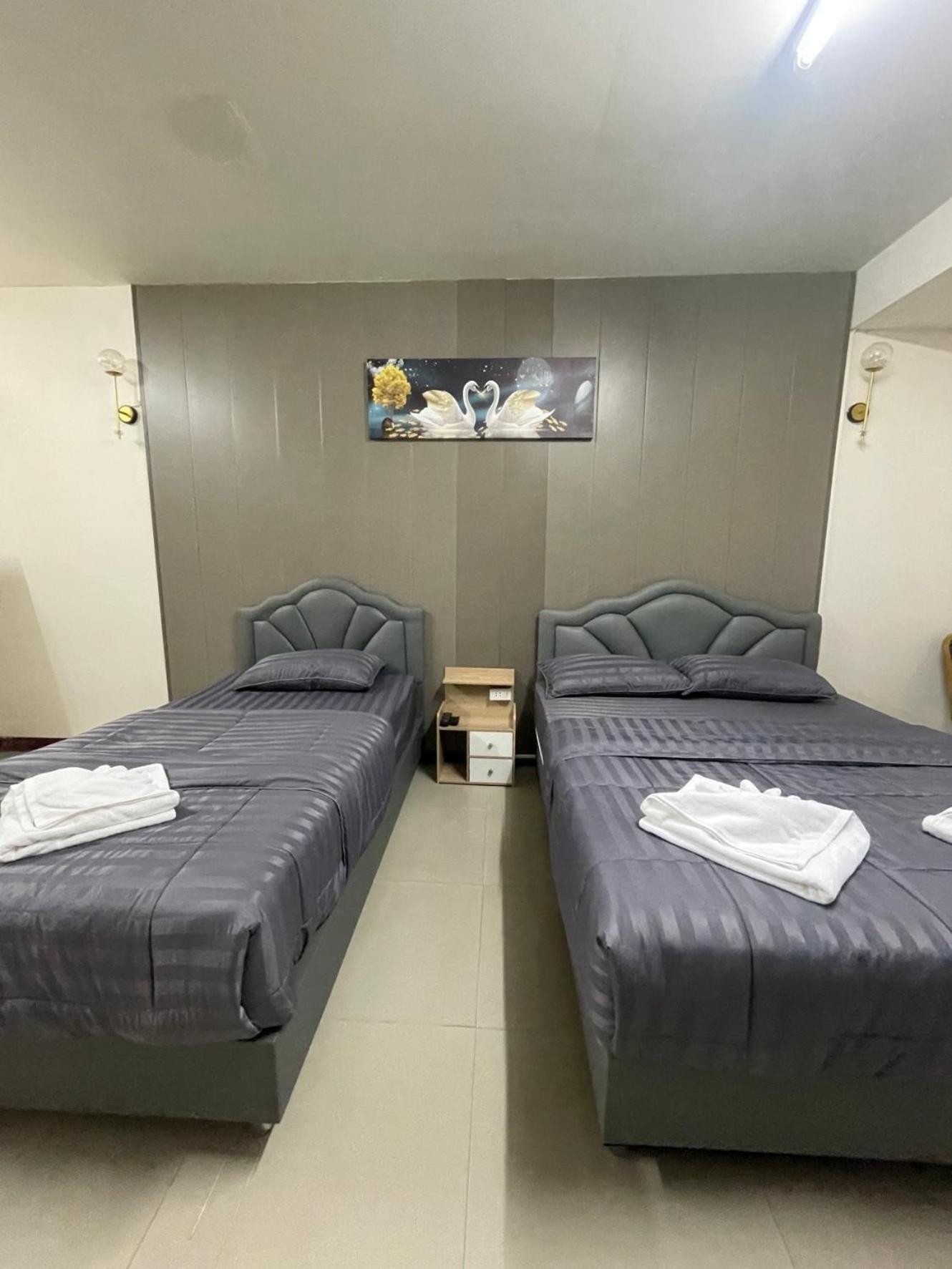 2B Cozy Hostel ตรัง Εξωτερικό φωτογραφία